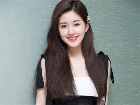 赵露思重出江湖-川穆娱乐